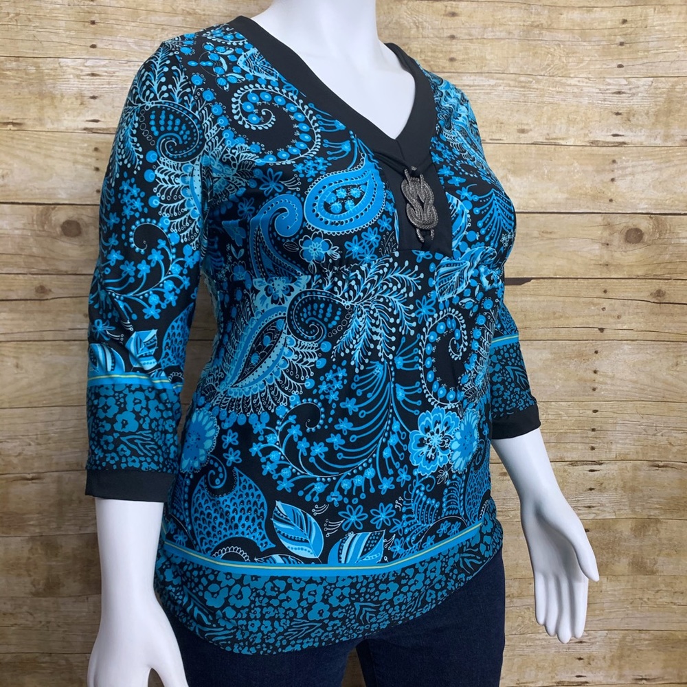 ❤️Notions blue and black paisley size large blouse